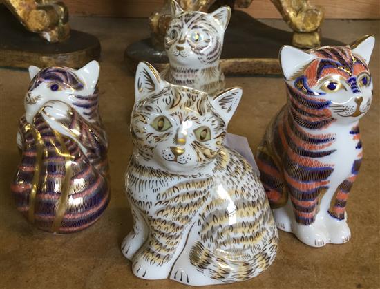 4 Royal Crown Derby cat paperweights